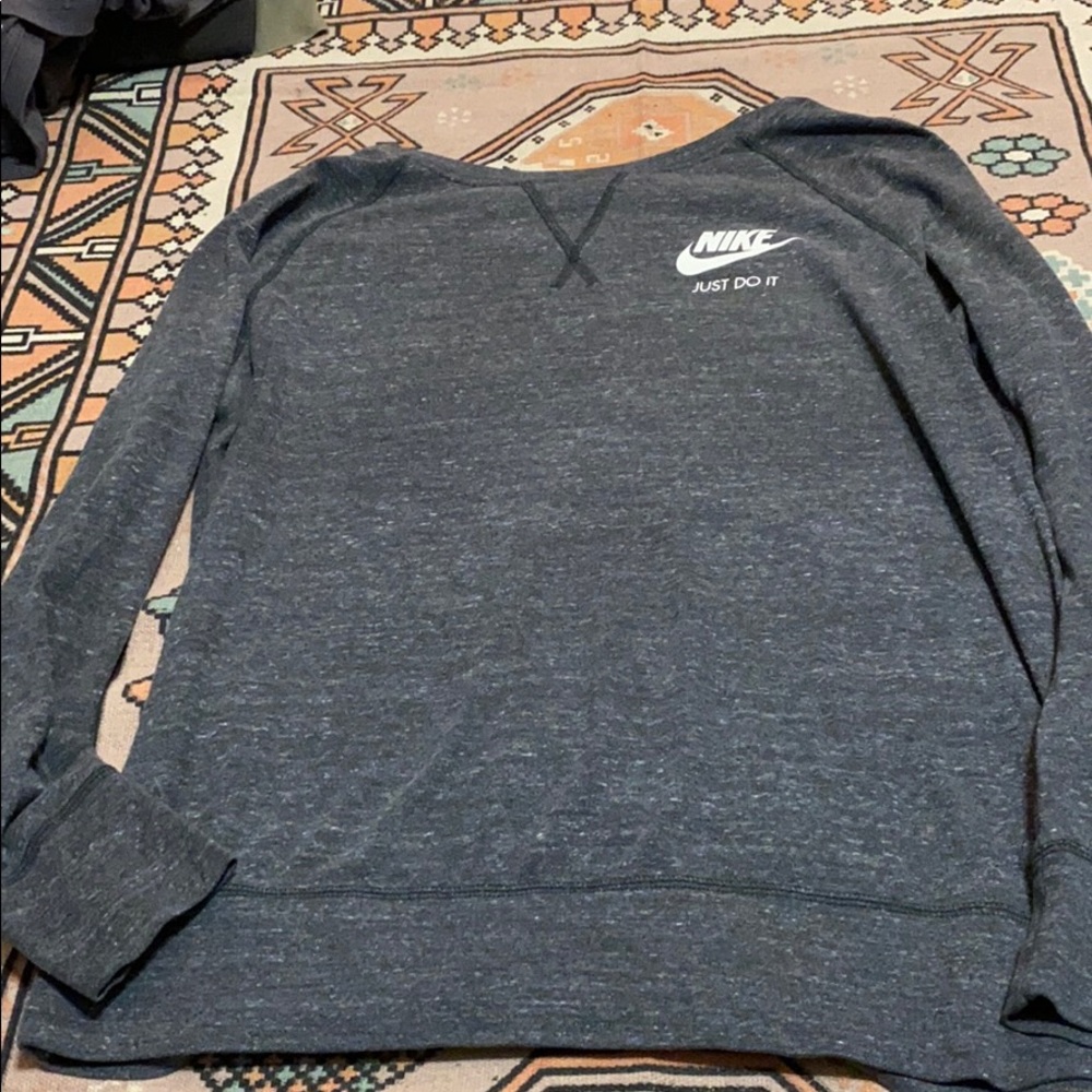 Nike crewneck